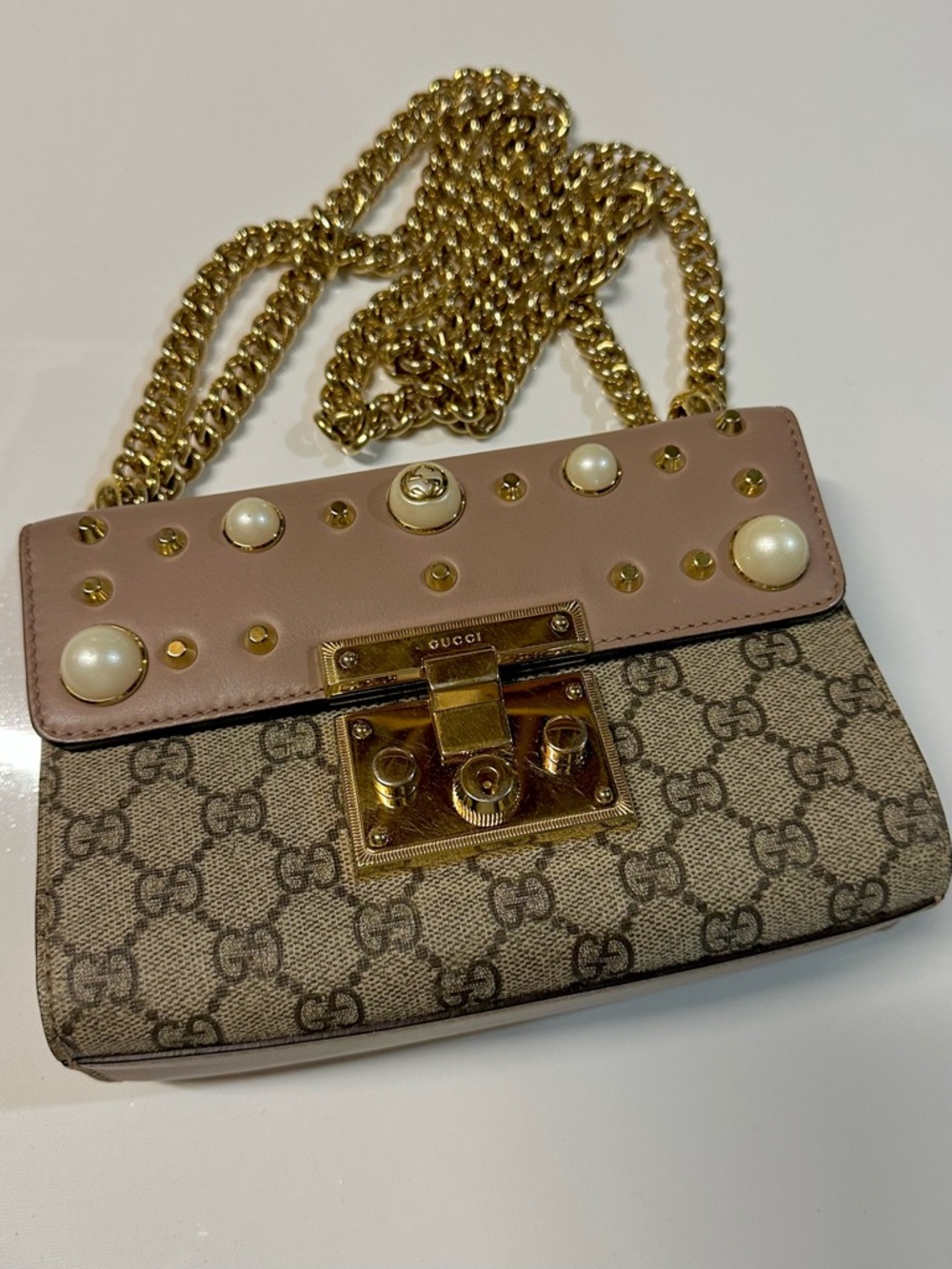 GUCCI GG Pearl Stud Padlock Chain Bag